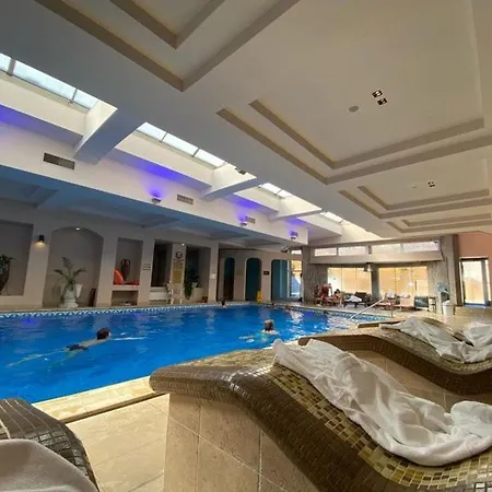 Apartament мия 2 Deluxe Royal