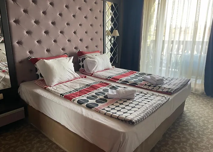 мия 2 Deluxe Royal Daire