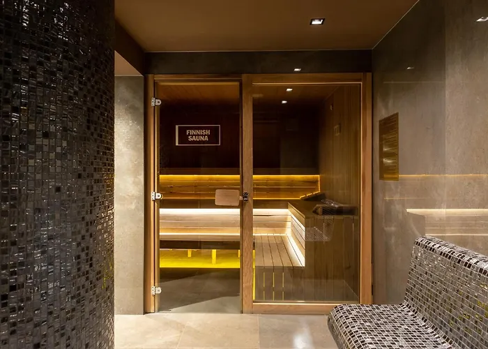 мия 2 Deluxe Royal Daire